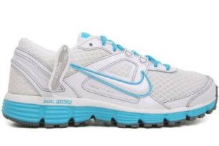Nike Women's Dual Fusion ST Running Sneaker (407847 107), 9 M: Shoes