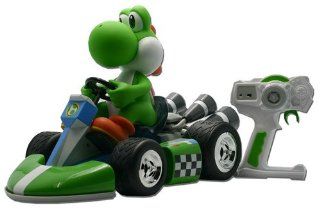 Together Plus   Mario Kart Wii RC Vehicle Super Yoshi 42 cm: Toys & Games