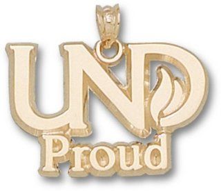 North Dakota Sioux "UND Proud" Lapel Pin   10KT Gold Jewelry Jewelry
