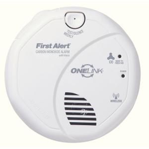 First Alert Onelink Wireless Interconnect Carbon Monoxide Detector with Voice Alarm CO511B