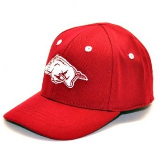 TopOfTheWorld AR I1FIT CD Arkansas Razorbacks Infant One Fit Hat : Baseball Caps : Clothing