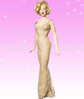 Franklin Mint Marilyn Monroe Happy Birthday Mr. President Doll: Toys & Games