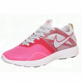Nike Women's lunarMTRL + Running Shoe, 522346 606, Pink Flash/Pure Platinum/Voltage Cherry (9): Shoes