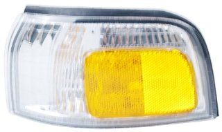 OE Replacement Honda Accord Front Driver Side Marker Light Assembly (Partslink Number HO2550110): Automotive