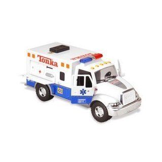 Tonka: Light & Sound Ambulance   Blue: Toys & Games