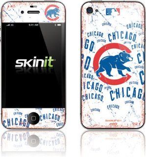 MLB   Chicago Cubs   Chicago Cubs   White Cap Logo Blast   iPhone 4 & 4s   Skinit Skin: Cell Phones & Accessories