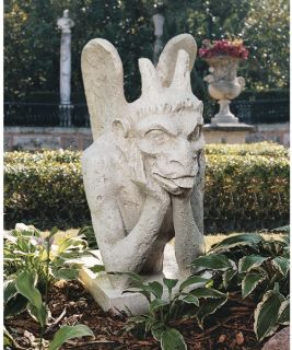 Design Toscano Spitting Gargoyle Of Notre Dame Statue Historic Direct Casting   Garden Statues