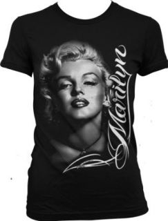 Marilyn Monroe Juniors T shirt, Marilyn Monroe and Signature Junior's Tee Shirt: Clothing