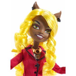 Monster High Frights, Camera, Action! Clawdia Wolf Doll: Toys & Games