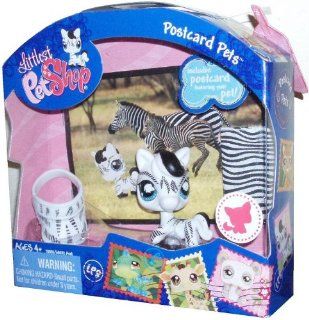 Littlest Pet Shop Postcard Pets Series Portable Bobble Head Pet Figure Gift Set #903   Zebra with Visor, Blankets and Postcard: Toys & Games
