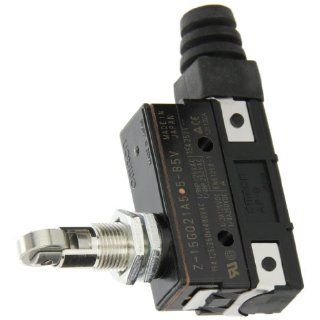 Omron Z 15GQ21A55 B5V General Purpose Basic Switch With Terminal Cover, Drip Proof, Panel Mount Cross Roller Plunger, Medium OP, Drip Proof Screw Terminal, 0.5mm Contact Gap, 15A Rated Current: Industrial Basic Switches: Industrial & Scientific