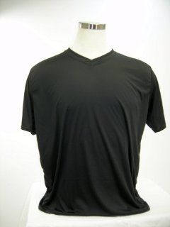 McDavid 905VT Mens Half Sleeve Referee Cut V Neck T Shirt Black Large : Athletic Shirts : Sports & Outdoors