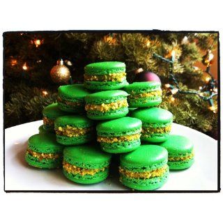 Macarons: Authentic French Cookie Recipes from the Macaron Cafe: Cecile Cannone: 9781569758205: Books