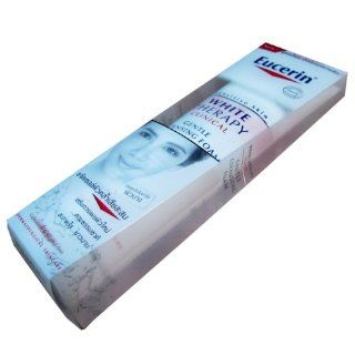 Action Eucerin WHITE THERAPY Gentle Cleansing Foam contains Dio ACTIVE, an effective but gentle ingredient which has proven effects on reducing pigmentation discoloration. The product refreshes and takes the shine off the T  zone The formula has been speci
