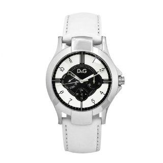 D&G Dolce & Gabbana Women's DW0535 Texas White Leather Day and Date Dial Watch: Dolce & Gabbana: Watches