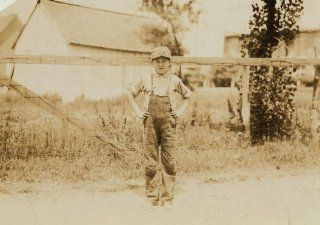 1911 child labor photo Carl Harden, doffer in Tupelo (Miss.) Cotton Mills. Sa d7  