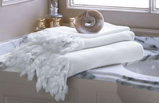 luxury bath towel by the hamam towel company