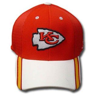 NFL EQUIPMENT REEBOK KANSAS CITY CHIEFS RED CAP HAT ADJ : Sports Fan Baseball Caps : Sports & Outdoors