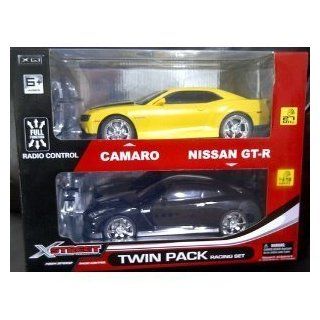 Toy / Game Fanastic Xstreet Twin Pack Racing Set (Camaro Yellow   Nissan Gt  R)   For Ages 1 Year And Up: Toys & Games