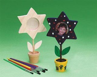 Wooden Star Frames Craft Kit (Makes 12): Toys & Games