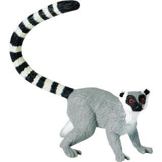Safari Ltd Wild Safari Wildlife Ring Tailed Lemur: Toys & Games
