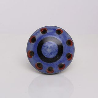 blue round ceramic depth knob by trinca ferro