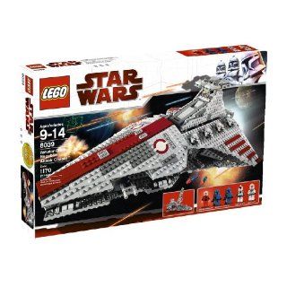 LEGO Star Wars Venator class Republic Attack Cruiser (8039): Toys & Games