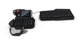 Mad Catz S.T.R.I.K.E.7 Gaming Keyboard: Computers & Accessories