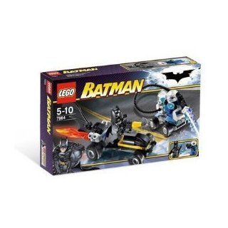 LEGO Batman's Buggy: The Escape of Mr. Freeze (7884)   NOT MINT BOX: Toys & Games