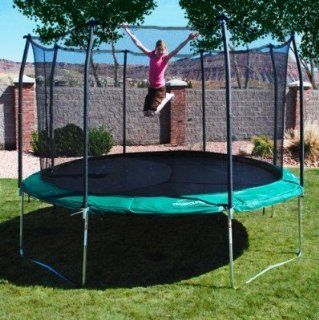 17' x15' Oval Trampoline and Enclosure Pad Color: Green : Recreational Trampolines : Sports & Outdoors