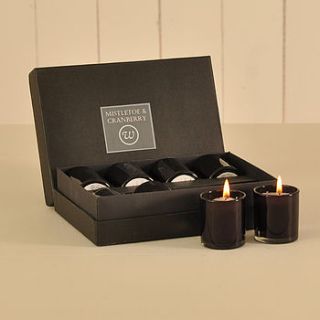mistletoe and cranberry eight candle set by og home