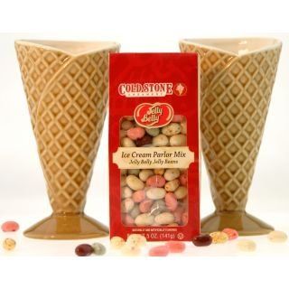 Jelly Belly Cold Stone Creamery Gift Set   5 ounces of Jelly Belly Ice Cream Parlor Mix and 2 Cone Shaped Ice Cream Serving Dishes: Kitchen & Dining