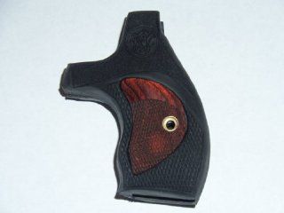Smith Wesson J Frame Revolver Grips Rubber Wood Insert 642 Air Weight : Sports & Outdoors