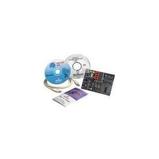 MICROCHIP   DV164101   PICKIT 1, PIC12F675, MPLAB IDE, FLASH STARTER KIT: Electronic Components: Industrial & Scientific