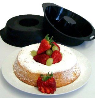 WellBake Savarin Mold/Bundt Pan. Heavy Duty Nonstick Silicone Bakeware + 10 Year Guarantee: Kitchen & Dining