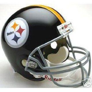 Pittsburgh Steelers 1963 1976 Deluxe Replica Throwback Full Size Helmet : Sports Related Collectible Helmets : Sports & Outdoors