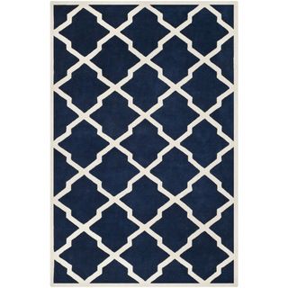 Safavieh Handmade Moroccan Chatham Geometric pattern Dark Blue/ Ivory Wool Rug (5 X 8)