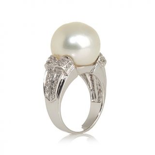 Colleen Lopez "Dreaming of the Sea" 14 15mm Cultured Freshwater Pearl and White