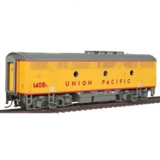 PROTO 2000 HO Scale Diesel EMD F3B Powered with Sound and DCC 920 41242: Toys & Games