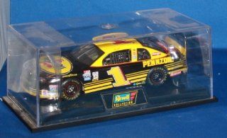Revell Collection 1:24 Scale Diecast Replica   Pennzoil Steve Park #1   1998 Chevrolet Monte Carlo: Toys & Games