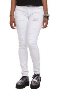 Almost Famous White Distressed Skinny Jeans Size : 0 at  Womens Clothing store