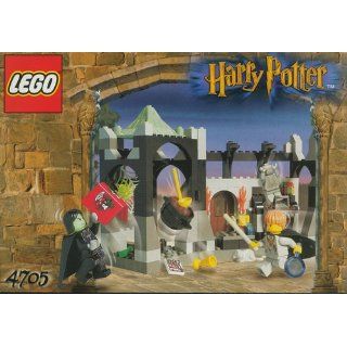 Lego 4705 Harry Potter   Snape's Class: Toys & Games
