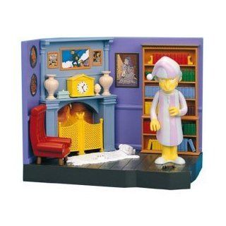 Simpsons Series 9 Burns Manor with Mr. Burns Playset: Toys & Games
