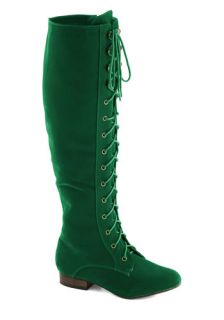 Everything Bold Is New Boot in Emerald  Mod Retro Vintage Boots