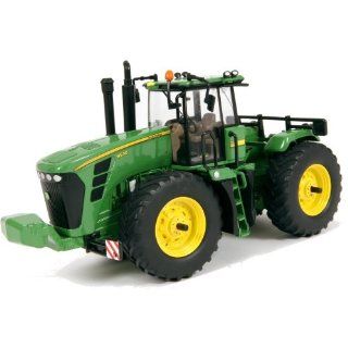 RC2 42370   BRITAINS John Deere 9530 Traktor 1:32: Spielzeug