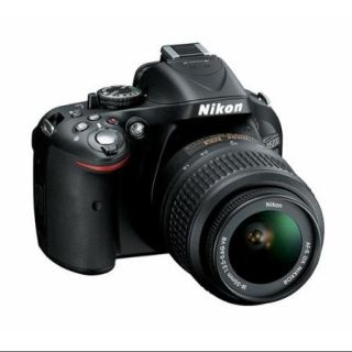 Nikon D5200 18 55mm Kit (Black)   Factory Renewed 24.1 megapixel Digital SLR with 18 55mm VR Zoom Lens