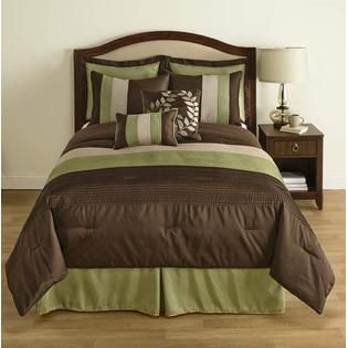 The Great Find   Green, Brown and White Boston Bedding Set
