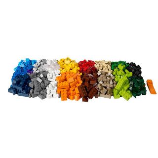 LEGO Bricks & More Creative Suitcase (10682)    LEGO