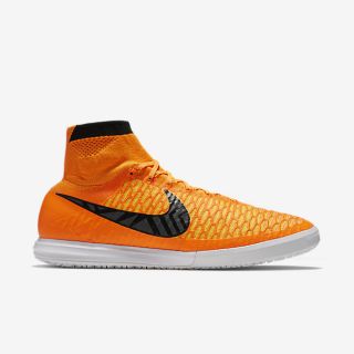 Nike MagistaX Proximo Mens Indoor/Court Soccer Shoe